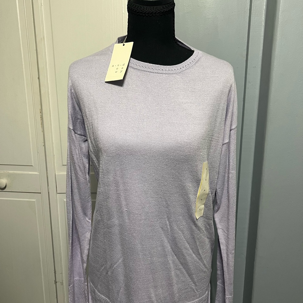 NW WITH TAGs - A NEW DAY Lavender Women's Top sz Small IN020-B1
